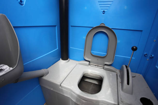 Portable Toilet Options We Offer in Navy Yard City, WA